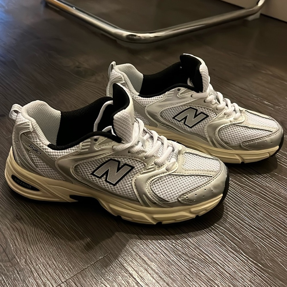 New Balance 530
